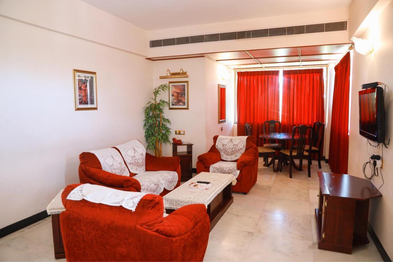 Bell Hotel Sivakasi ภายนอก รูปภาพ