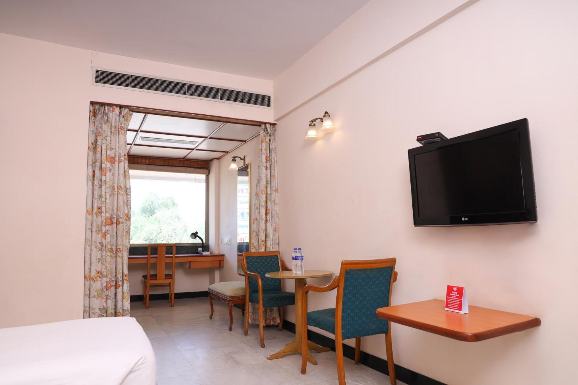 Bell Hotel Sivakasi ภายนอก รูปภาพ