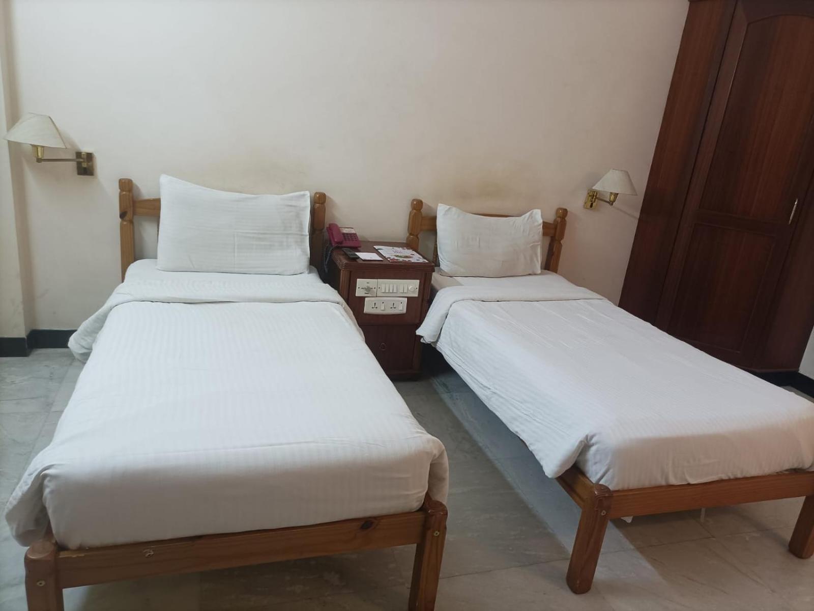 Bell Hotel Sivakasi ภายนอก รูปภาพ